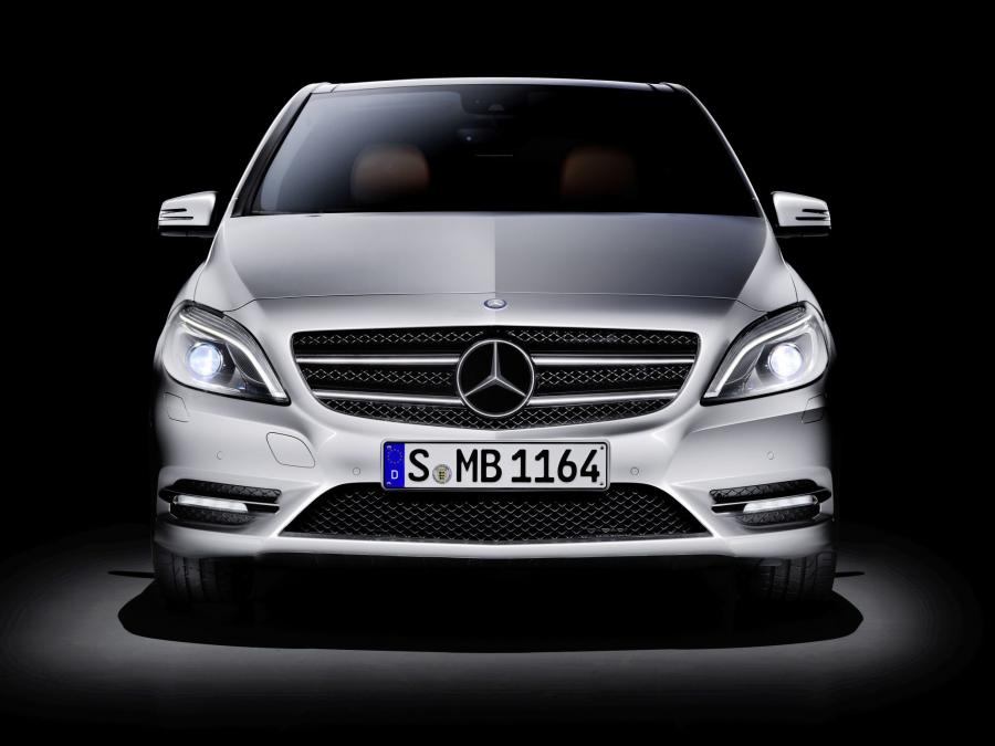  Mercedes-Benz B200 CDI BlueEFFICIENCY 2011 года  (фото 10 из 30)